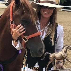 Meet your Posher, Noelle